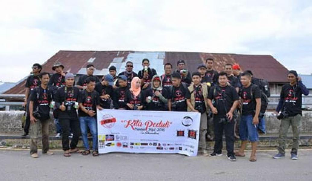 Mata Lensa Seribu Parit Meriahkan HIPI di Jembatan Getek Tembilahan