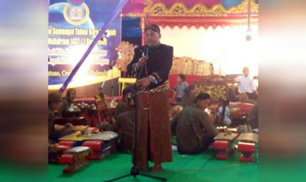 PKMJ Gelar Halal Bi Halal dan Pertunjukan Wayang Kulit Semalam Suntuk