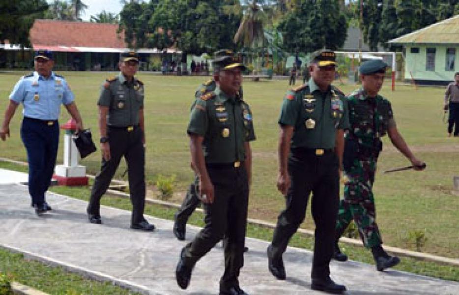 Panglima TNI Akan Bangun Rusunawa Prajurit Rindam IX/Udayana