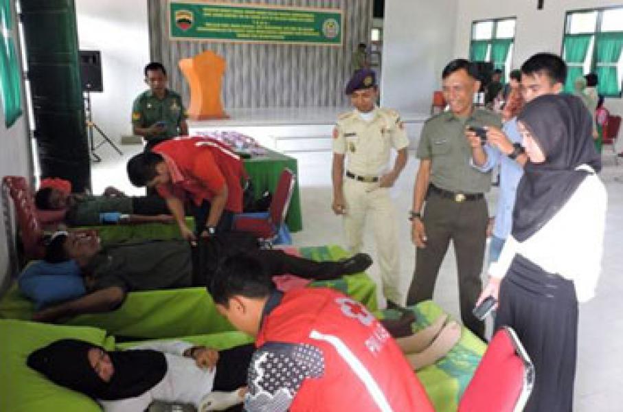 Sambut HUT RI ke 71, Kodim 0314/Inhil Lakukan Kegiatan Donor Darah