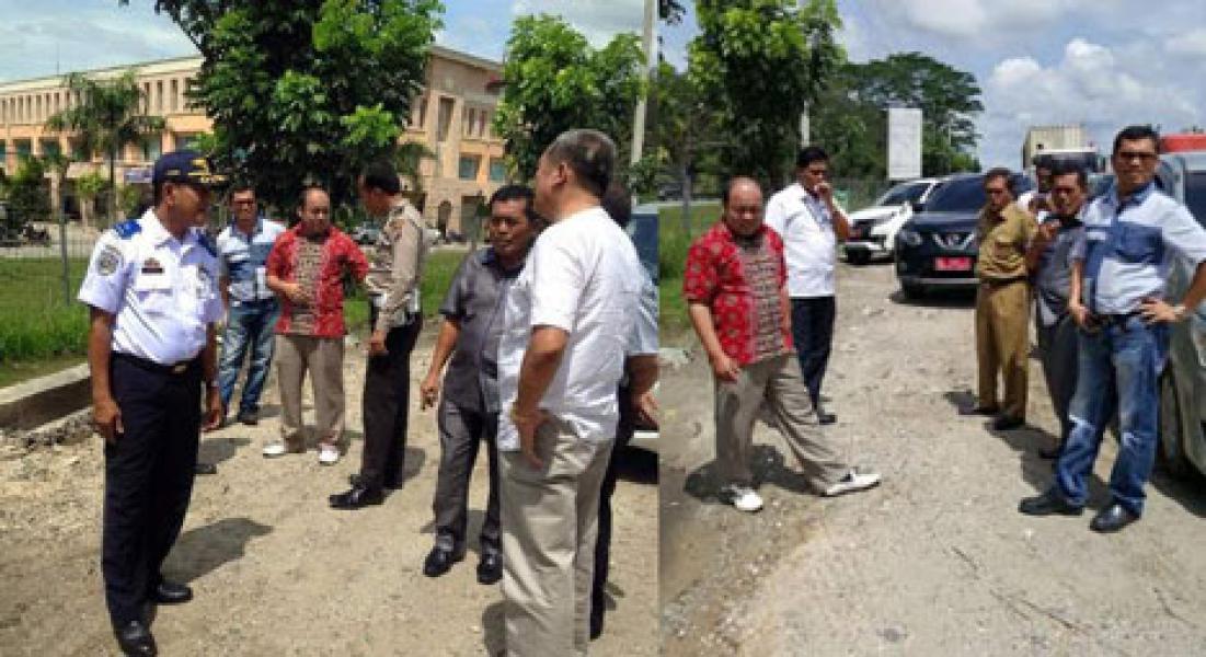 Setelah Dicrosscek Komisi III Bersama Satlantas dan Instansi Terkait, PT RAPP Bersedia Bongkar Trotoar Depan POS 1