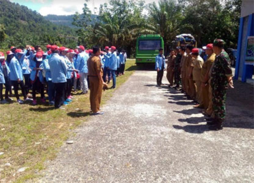 Danramil 12/KK Dan Muspika Kecamatan XIII Koto Kampar Sambut Mahasiswa KKN Unri