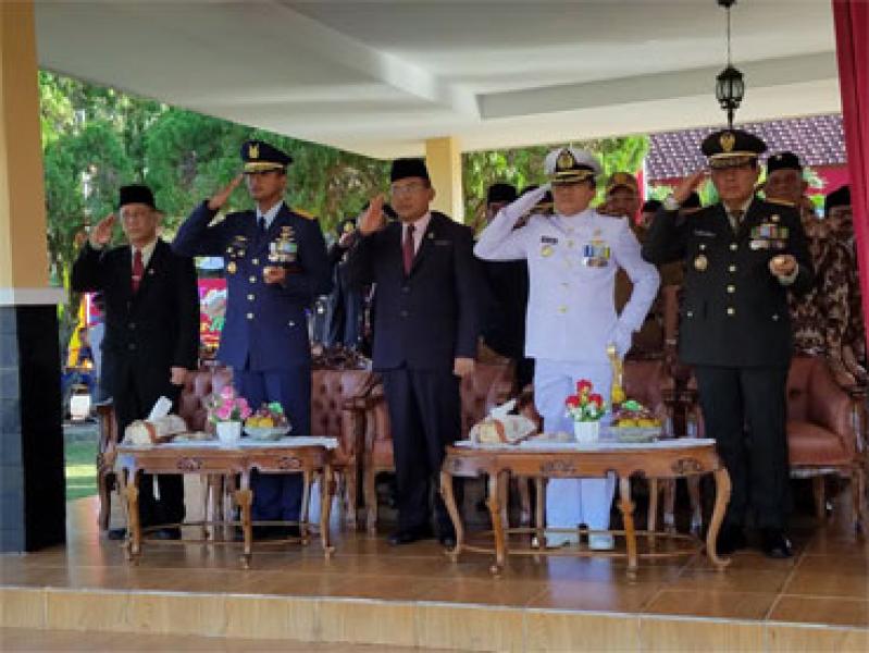 Danrem 031/WB Hadiri Upacara Hari Bhayangkara Ke 71