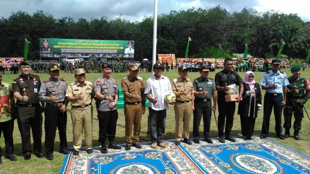 Danrem 031/Wirabima Dampingi Gubri Buka TMMD Ke 99 di Rokan Hulu
