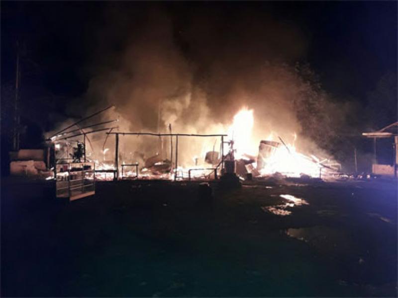 Ditinggal Mudik Pemiliknya, Warung Nasi di Selensen Ludes Terbakar