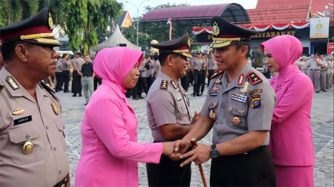 HUT Bhayangkara Ke 71, Sebanyak 70 Personil dan 35 ASN Naik Pangkat
