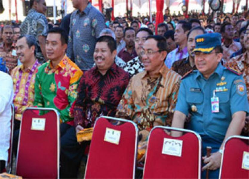 Harapan Bupati Kepada 500 KK Penerima Sertifikat Tanah di Bengkalis