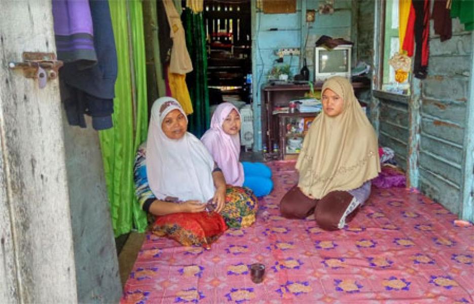 Julinar (38) Warga Pangkalan Batang Bengkalis, 8 Tahun Menderita Kanker Rahim