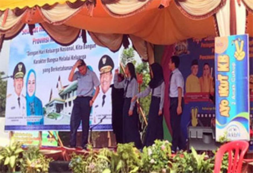 PIK-R Nuansa SMAN 1 Bengkalis Tampilkan Yel-Yel dan Kabaret GenRe