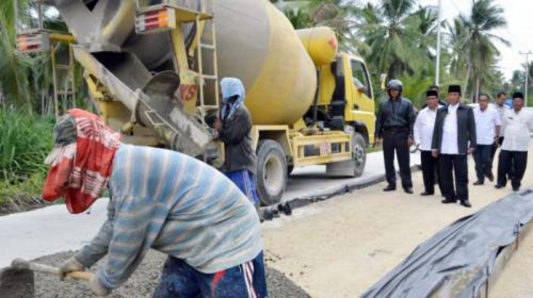 Pemkab Inhil Gesa Pembangunan Ruas Jalan Tembilahan-Sungai Empat