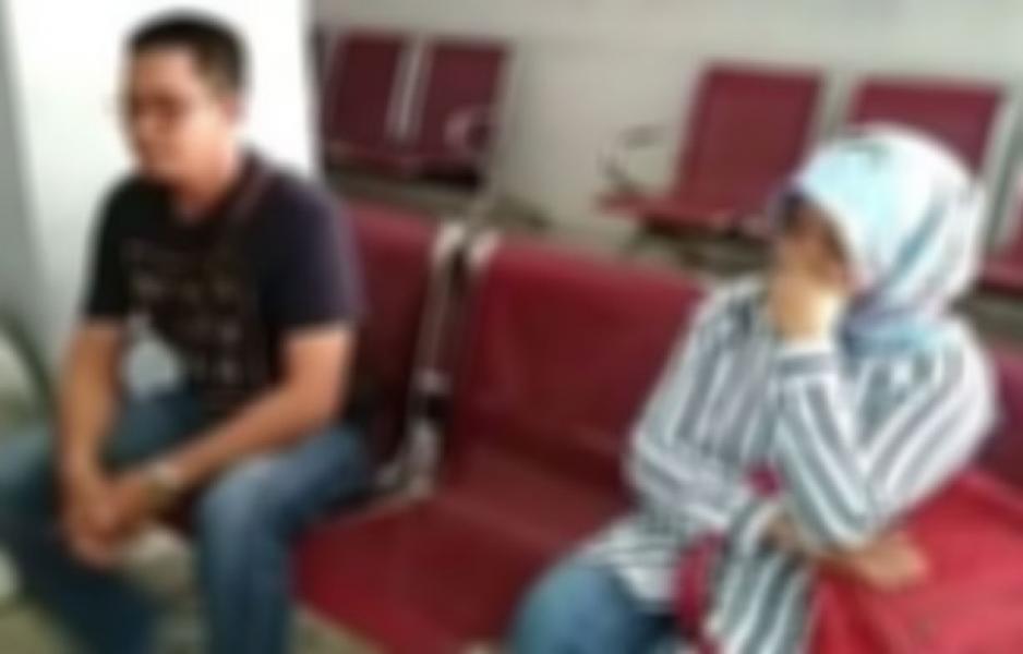 Berawal dari Reuni SMP, Suami Gerebek Bidan Noni Asyik Indehoy dengan sang Mantan