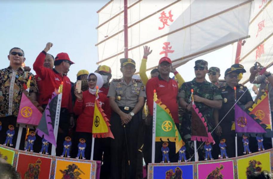 Kasrem 031/WB Meriahkan Event Wisata Nasional Bakar Tongkang 2018