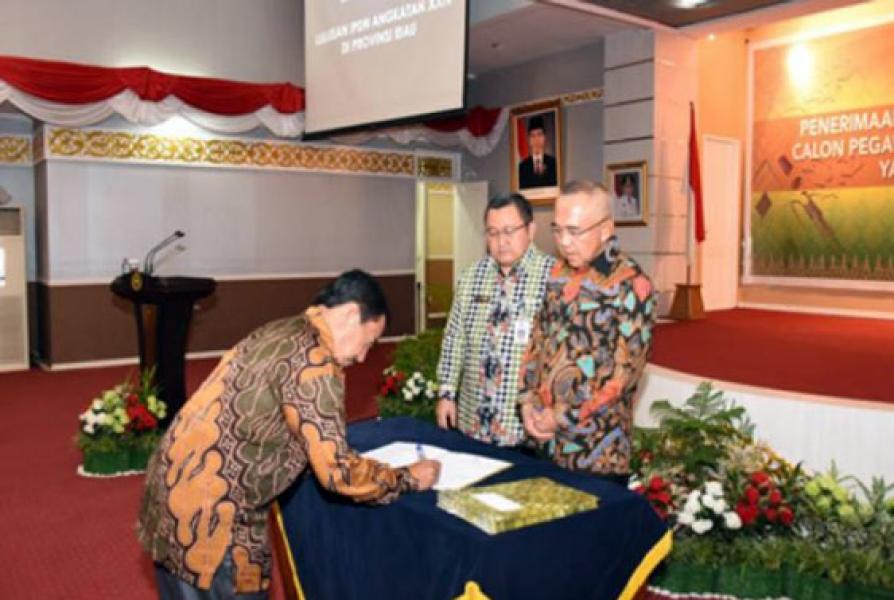 Kepala BKPP Bengkalis Hadiri Serah Terima Lulusan IPDN Angkatan XXIV