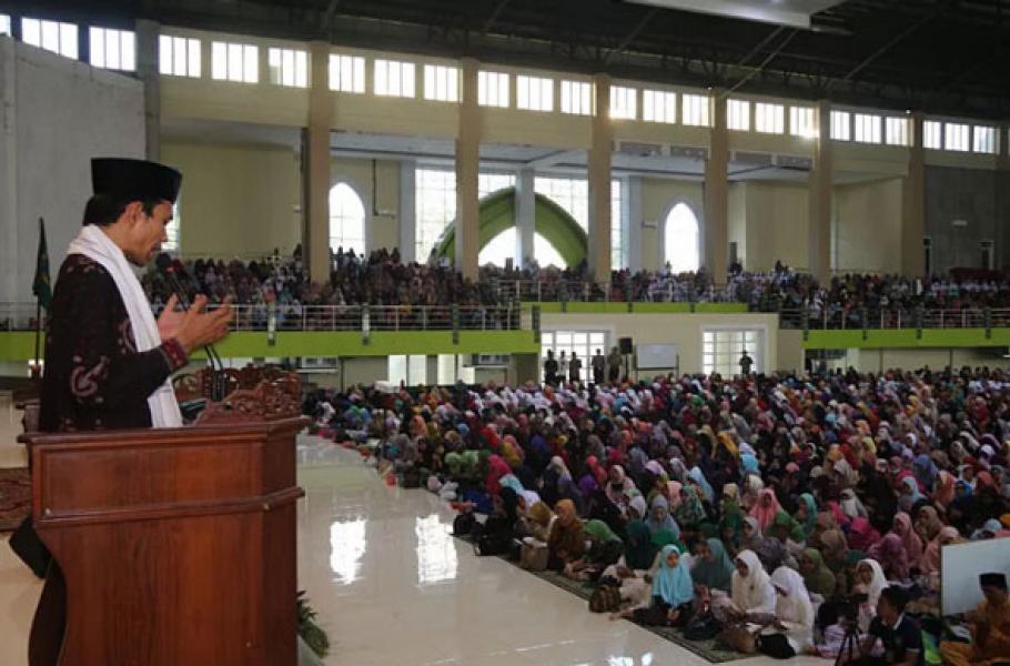 Sempat Ditolak, Ceramah Ustaz Abdul Somad Berisi Jaga Kerukunan Umat