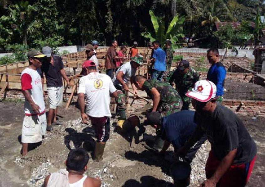 Tak Kenal Lelah, Satgas TMMD ke 102 Bersama Warga Tuntaskan Sasaran Fisik