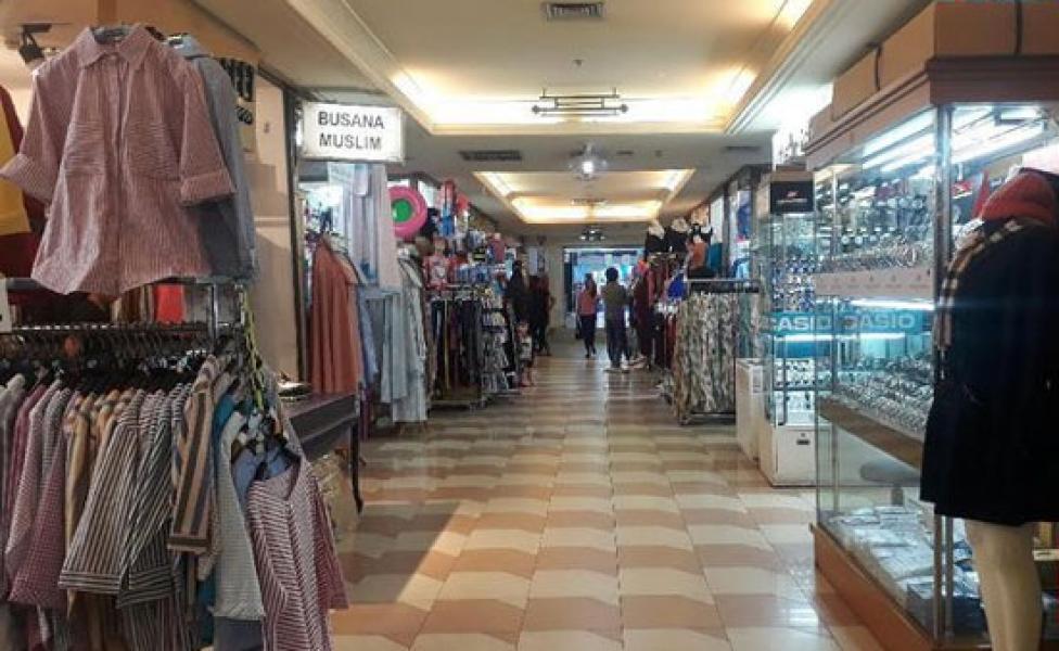 Ditinggalkan �Shopaholic�, Kini Mal Cuma Tempat Kongko