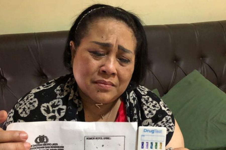 Fakta Terbaru Kasus Narkoba Nunung dan Suami