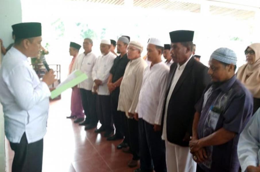Ketua MUI Bengkalis Lantik Pengurus MUI Bandar Laksamana 2017-2022