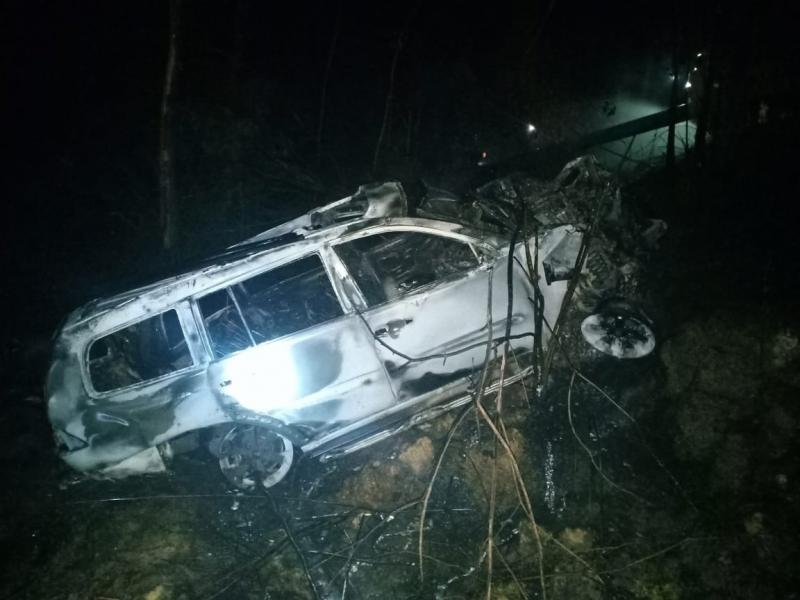 Pajero Sport Terbalik dan Terbakar di Jalan CPI Bypass, Satu Tewas