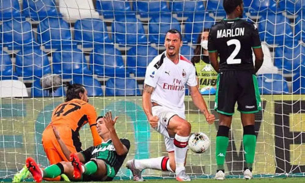 2 Gol Zlatan Ibrahimovic Bawa AC Milan Tembus Zona Liga Europa