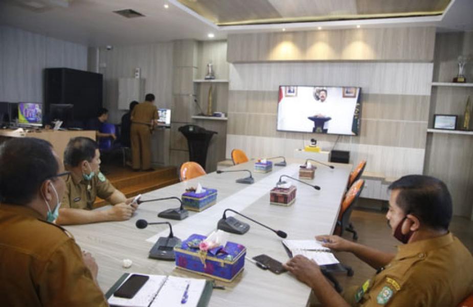 Asisten Ekbang Sekdakab Siak Ikuti Webinar Optimalisasi Contract Drafting yang Diselenggarakan Kejati Riau