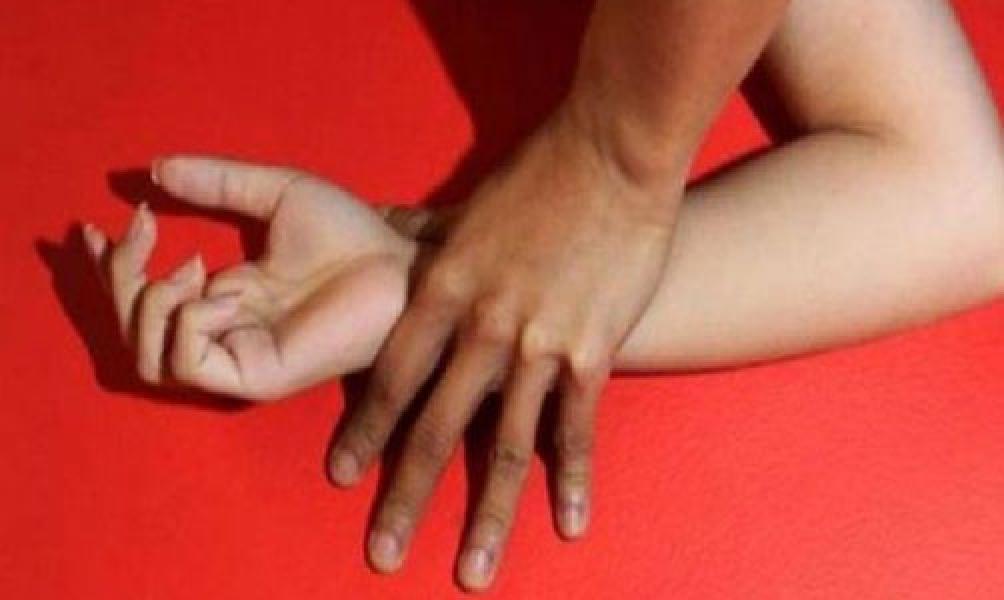 Ibu Pergi ke Sawah, Ayah di Bone Cabuli Anak Kandung Sambil Todong Keris
