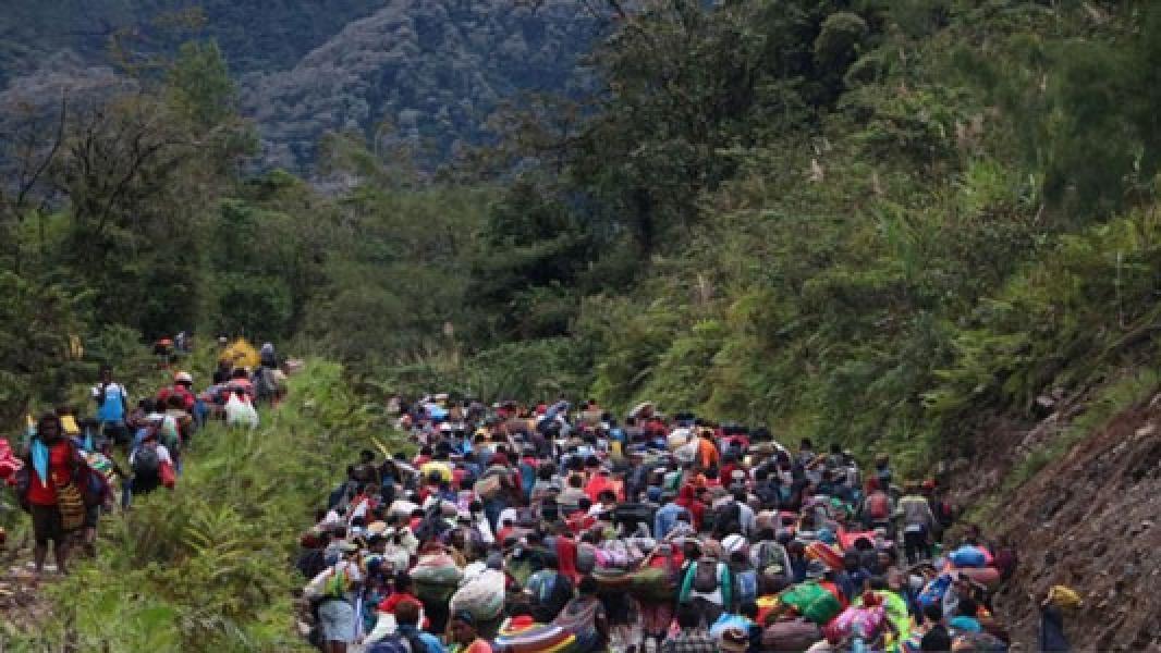 Kampung Masih Dikuasai Gabungan KKB, Warga Tembagapura Bertahan di Pengungsian