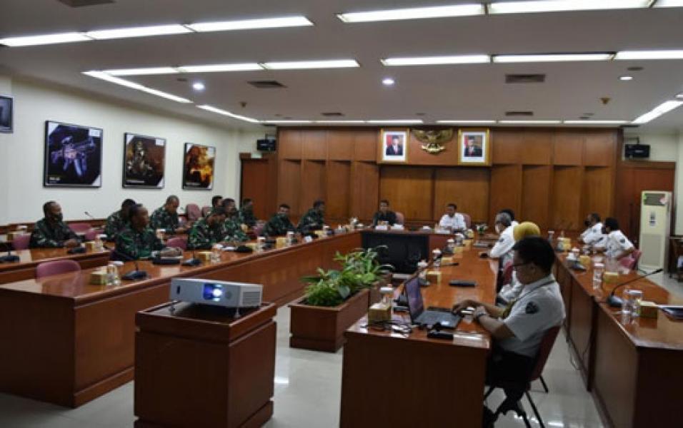 Kunjungi PT. Pindad, Dirut Sampaikan Siap Dukung Kebutuhan Kavaleri