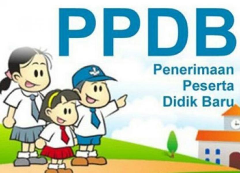 PPDB di Pelalawan Sisakan Persoalan, Dewan Sebut Tak Ada Antisipasi dan Solusi Berarti di Semua Level