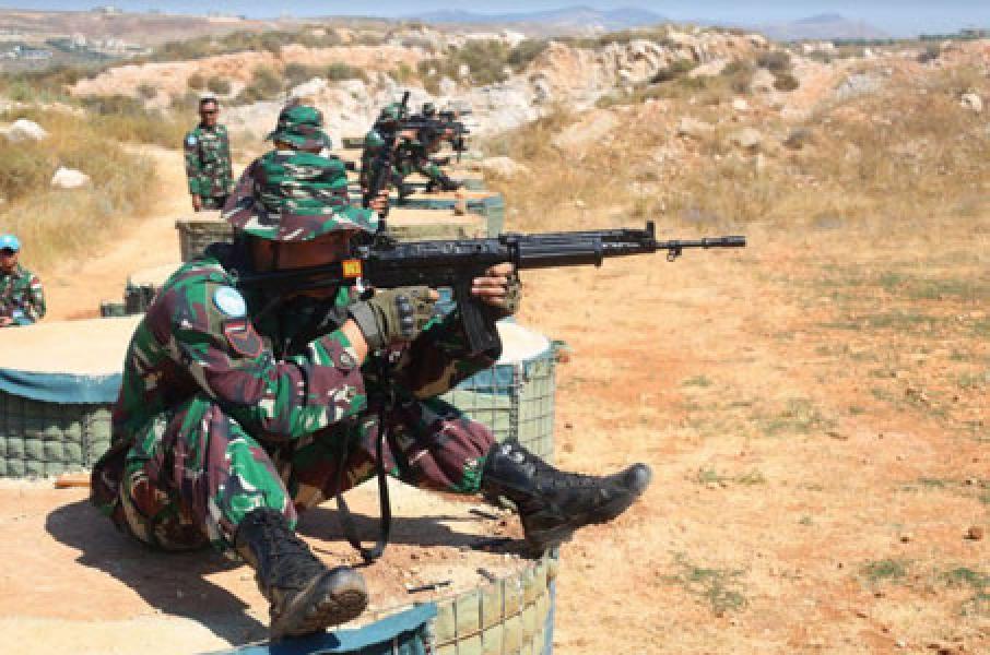 Satgas Yonmek TNI Konga XXIII-N/UNIFIL Gelar Latihan Menembak