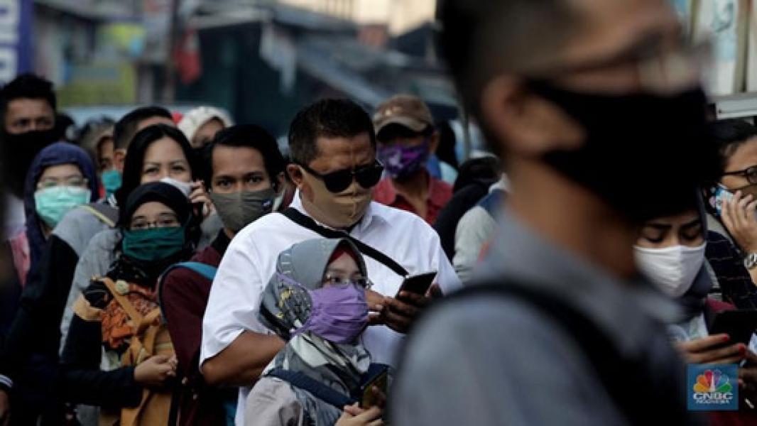 Shift Kerja Perkantoran Amburadul, Ini Penjelasan Pengusaha