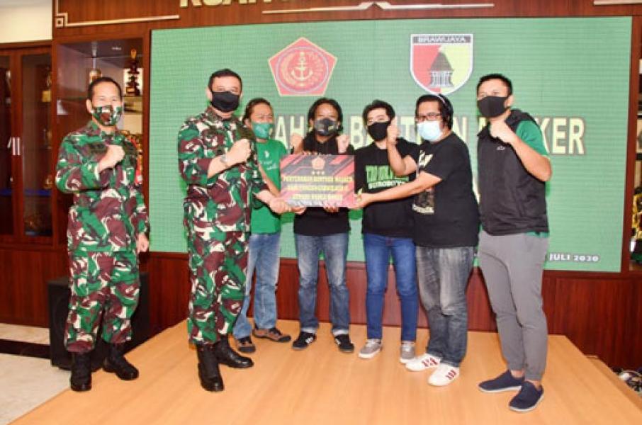 Terapkan Strategi Tekan Covid-19, Pangkogabwilhan II Rangkul Bonek Surabaya