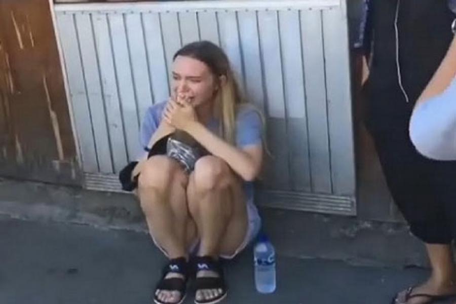 Viral, Cewek Bule Dijambret di Bali Sampai Nangis-nangis