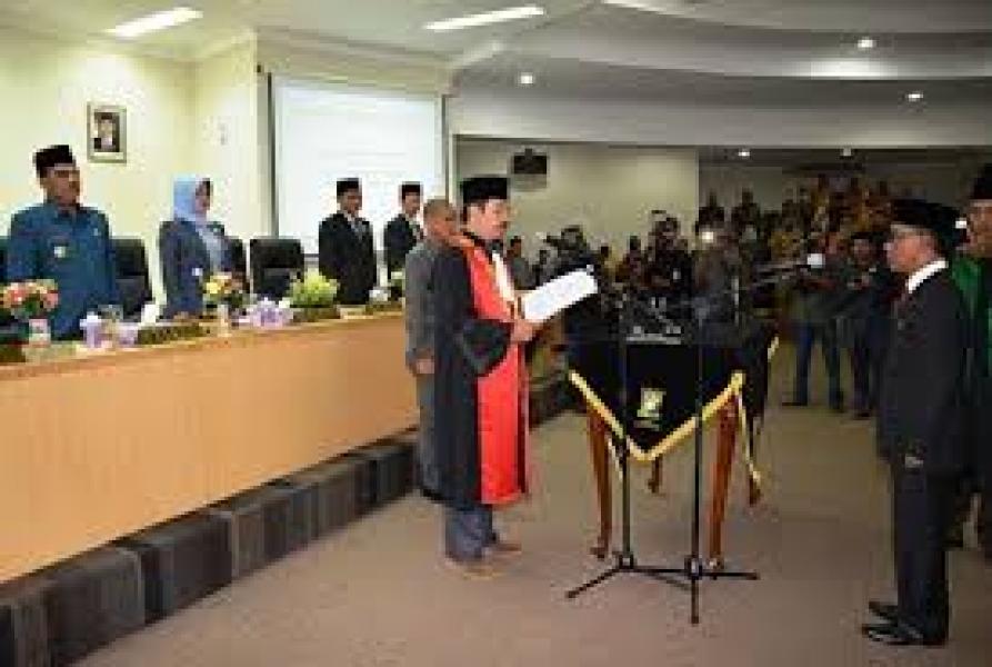 45 Orang Anggota DPRD Kampar Dilantik
