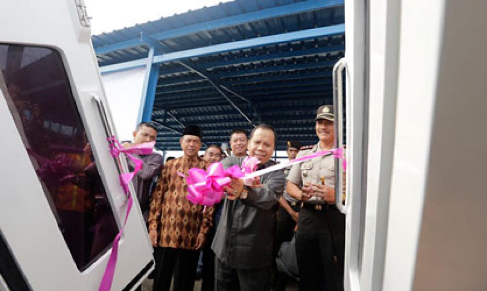 Bupati Irwan Launching Speedboat Baru Porti Garuda
