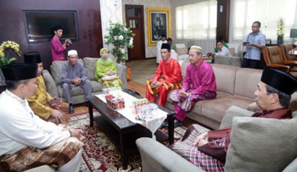 Bupati Siak Lepas Keberangkatan Keluarga Sakinah Ke Jakarta