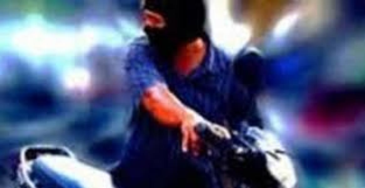 Diparkir di Depan Apotik Riau, Motor Raib Dicuri