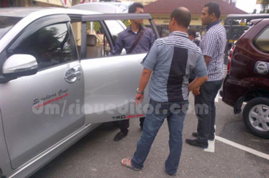 Kaca New Avanza Dipecah, HP dan Uang Jutaan Rupiah Raib