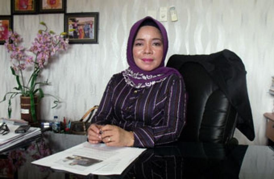 Pengambilan Sumpah Anggota DPRD Kampar Sederhana dan Khidmat  