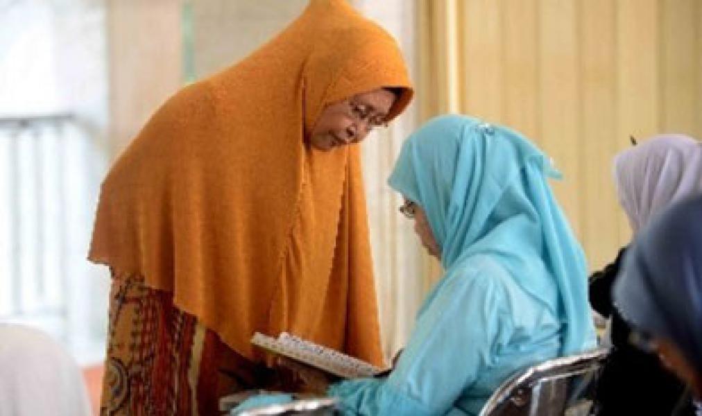 Tidak Saling Mengumpat (1)