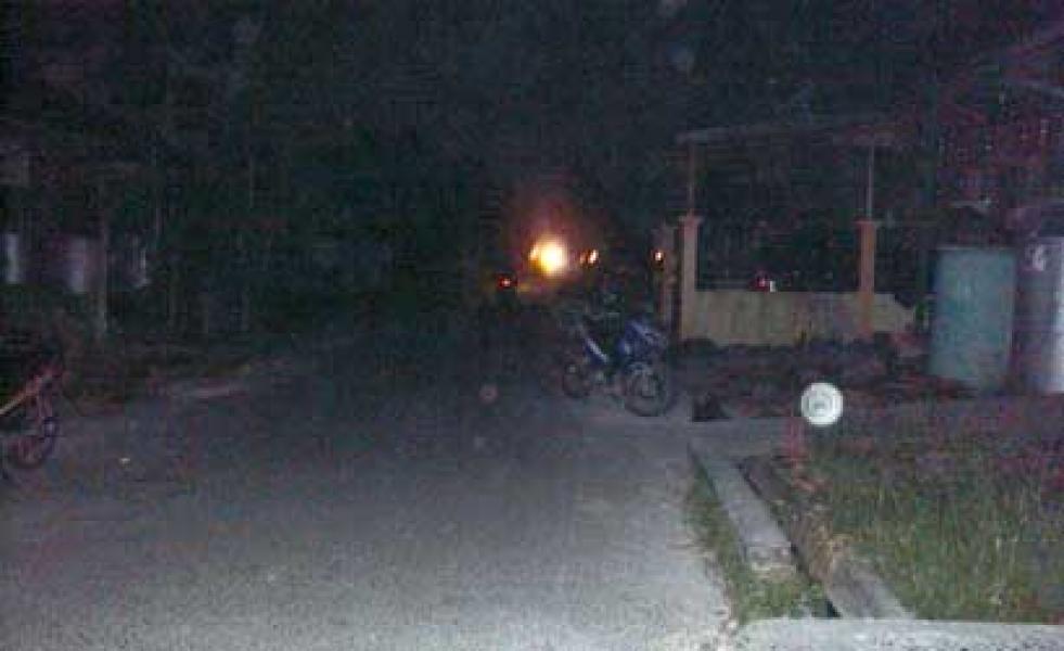 Warga Keluhkan Pemadaman PLN dari Pagi Hingga Malam