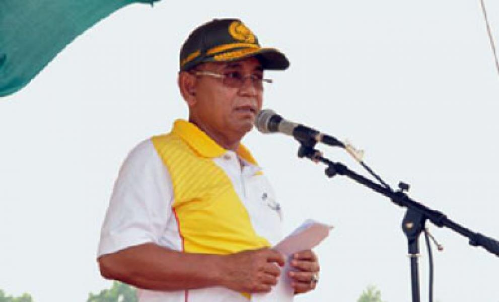Bupati Harris Buka Seminar Ikatan Bidan Indonesia