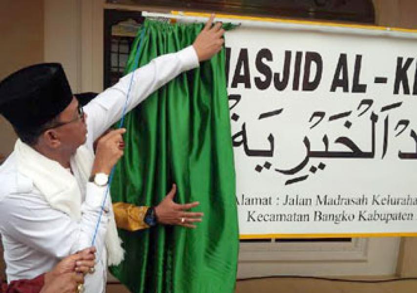 Bupati Suyatno Resmikan Masjid Al-Khairiah Bagan Timur