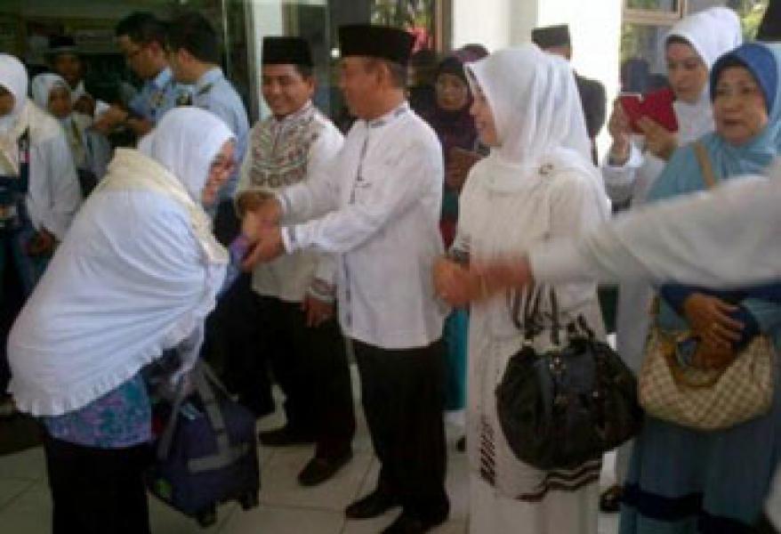 Jamaah Haji Pelalawan, 25 Agustus ke Batam - 27 Agustus ke Madinah