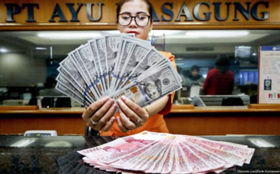 Jokowi Akan Benahi Rupiah dengan Deregulasi