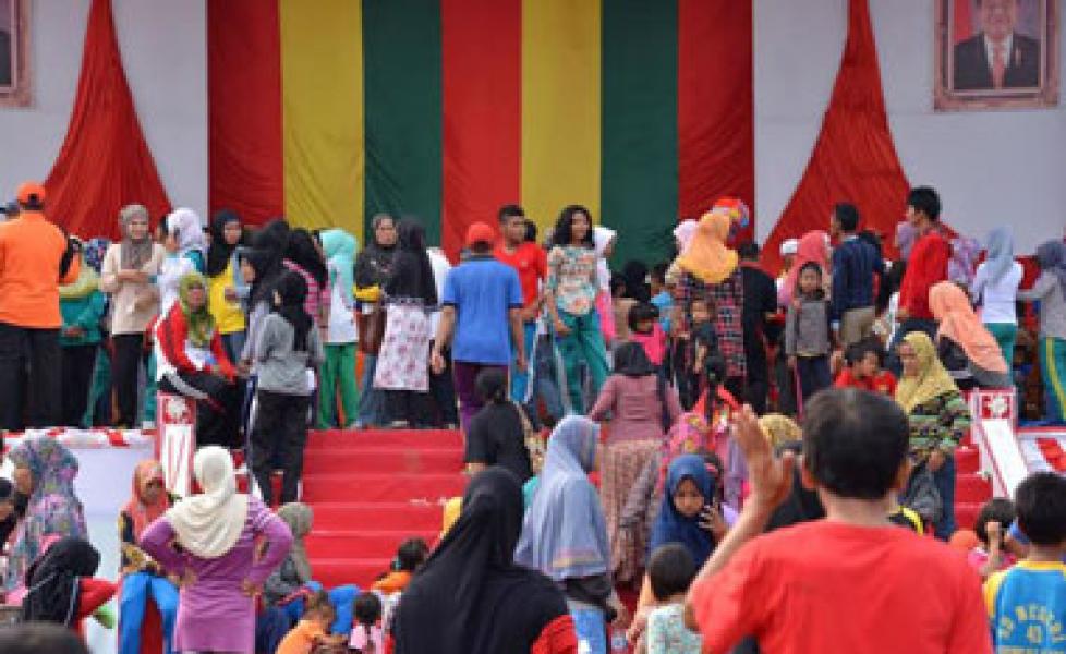 Kisruh, Pembagian Hadiah Gerak Jalan Santai di Lapangan Tugu Bengkalis Batal Dilaksanakan