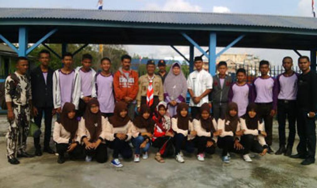 Kwarcab Meranti Lepas 20 Peserta Kemah Bakti di Riau