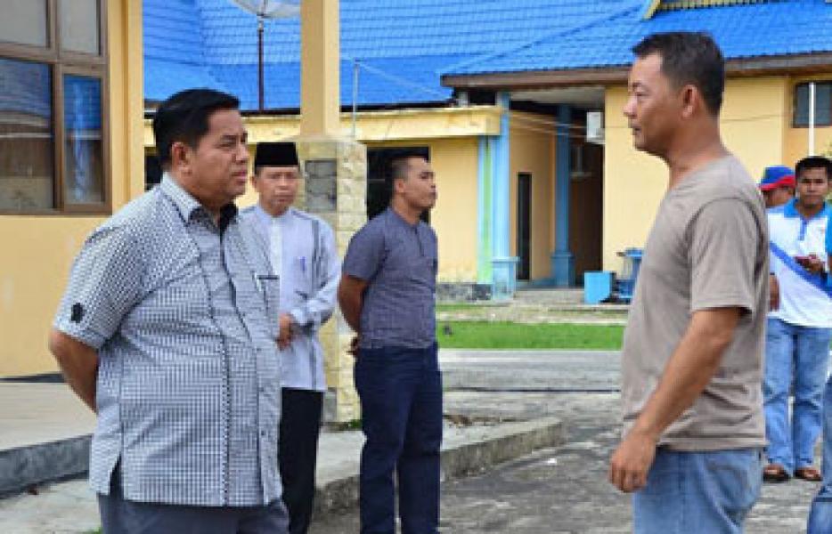Pj Bupati Ahmad Syah Haroffie Tinjau Kantor Camat Bantan