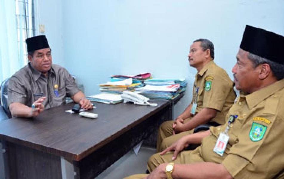 Pj Bupati Minta BPUAD Bengkalis Tambah Waktu Layanan Perpustakaan