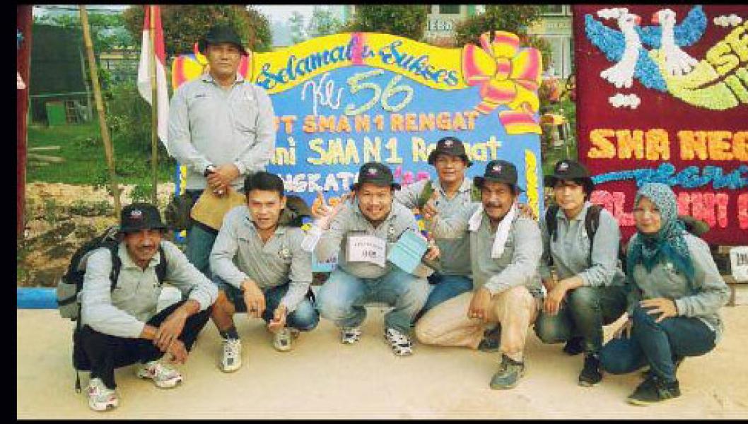 Meriahkan HUT SMAN 1 Rengat, Alumni Angkatan 89 Ikuti Lomba Lintas Alam